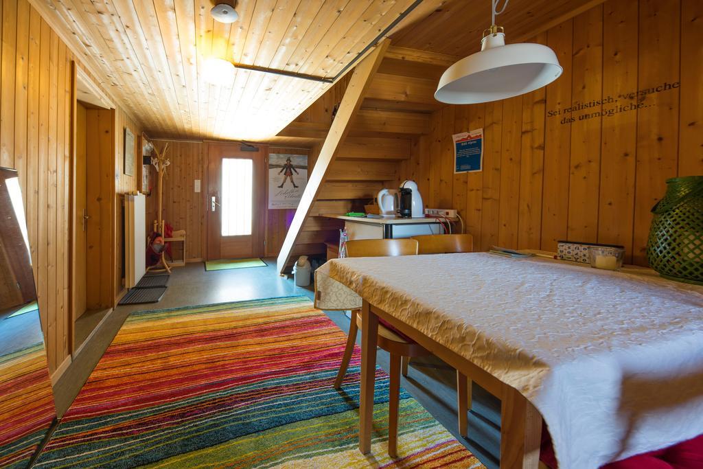 Gaestehaus Alpina In Fanas Eksteriør bilde